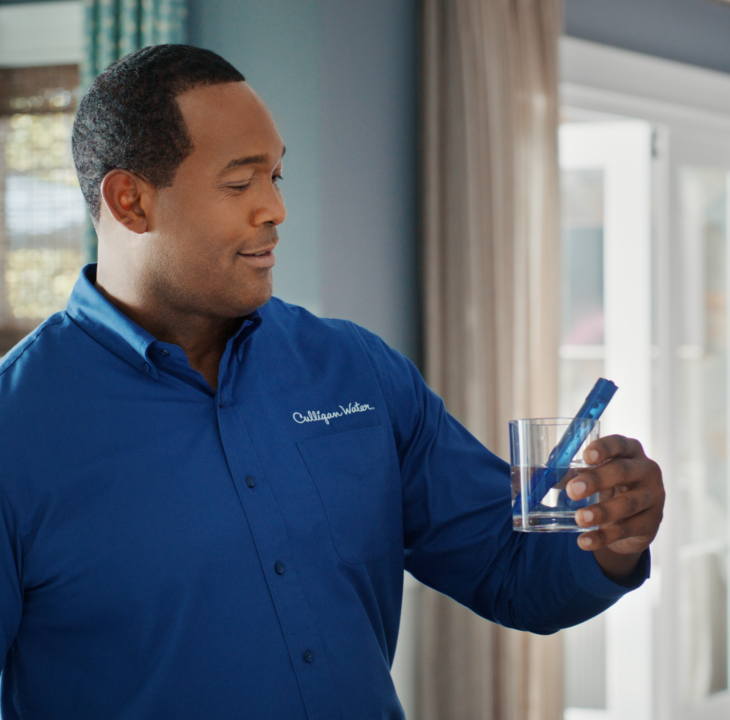 culligan expert conducting free water test